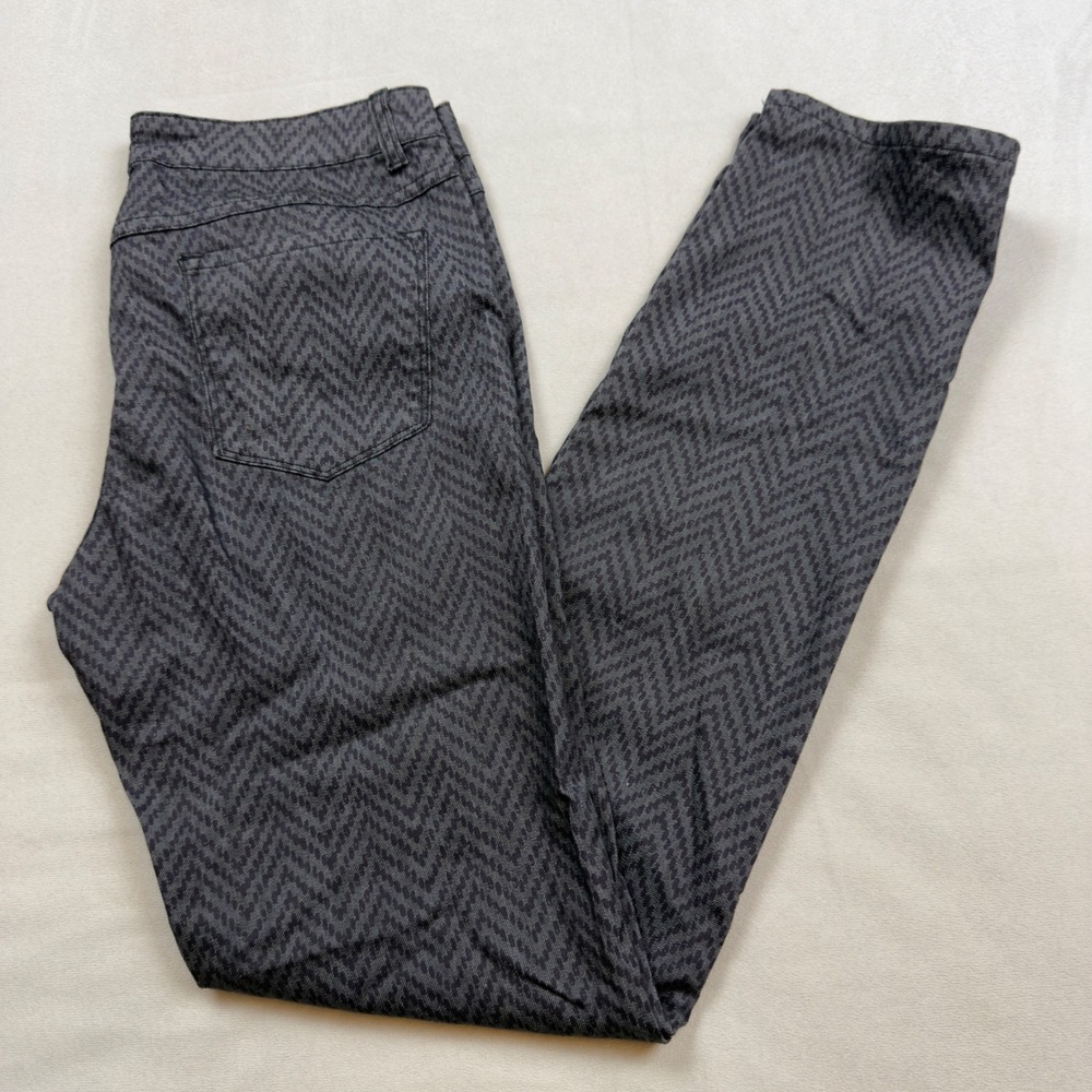 Prana Kara Jeans Womens 10 Grey Black Chevron Zig Zag Print Skinny Pants